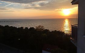 Wolin-Travel Campingowa Z Widokiem Na Morze